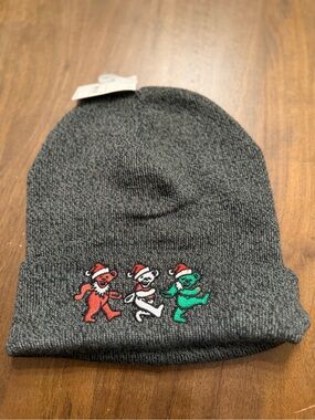 Mad Engine Grateful Dead Holiday Beanie Hat Cap Dancing Bears Charcoal Gray NWT